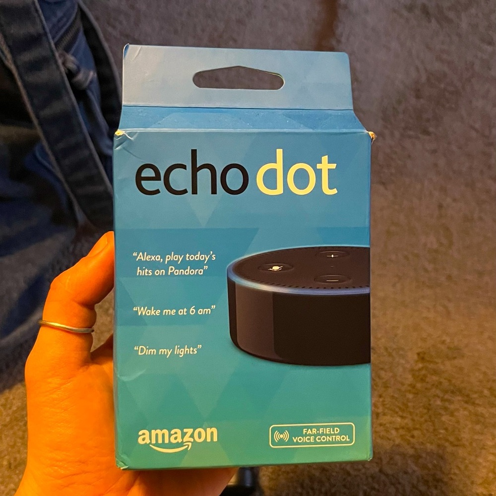 ECHO DOT NWOT